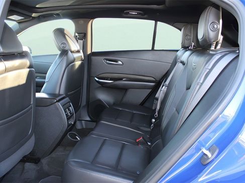 Used 2021 Cadillac XT4 Sport image 16