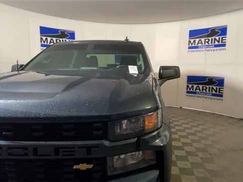 Used 2019 Chevrolet Silverado 1500 Custom w/ Custom Value Package image 6