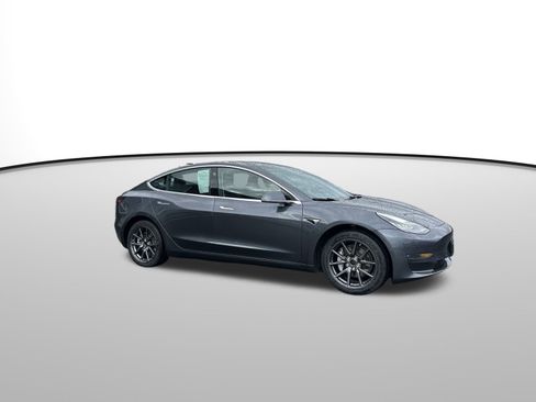 Used 2019 Tesla Model 3 Long Range image 7