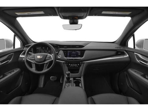 Used 2021 Cadillac XT5 Sportv w/ Platinum Package AWD/4WD image 9