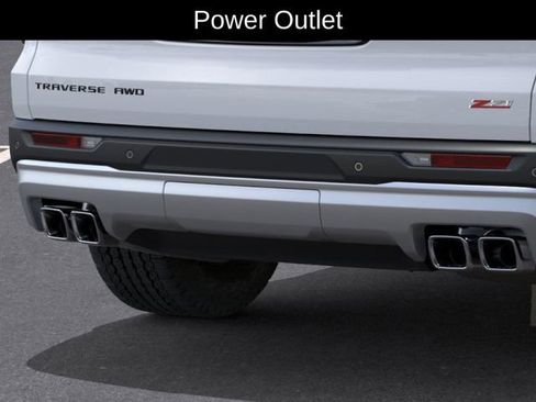 New 2026 Chevrolet Traverse Z71 w/ Enhanced Driving Package AWD/4WD image 15