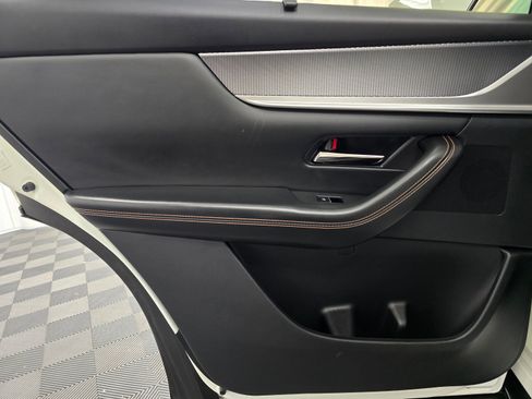 Used 2025 MAZDA CX-70 3.3 Turbo w/ Preferred Package image 21