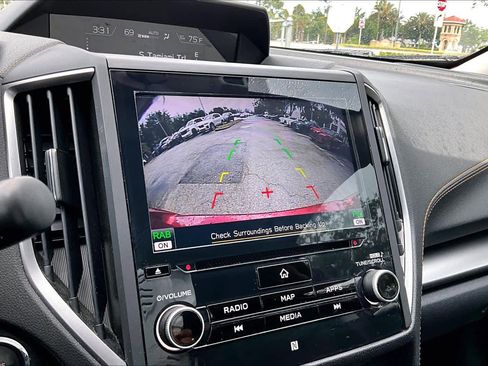 Used 2018 Subaru Crosstrek 2.0i Limited image 25