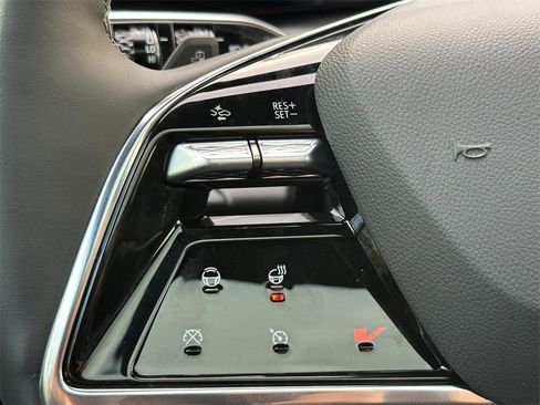 New 2026 Cadillac Vistiq Sport image 34