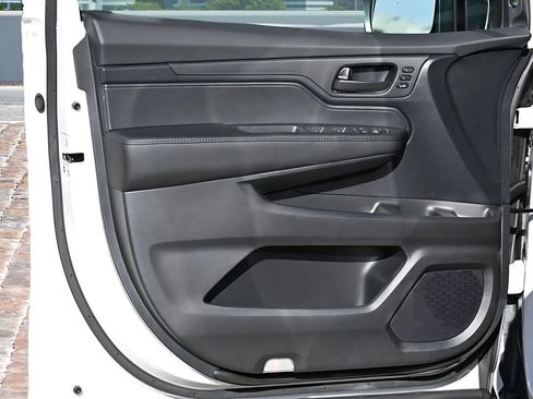 New 2026 Honda Odyssey EX-L image 11