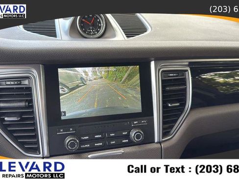 Used 2017 Porsche Macan S image 15