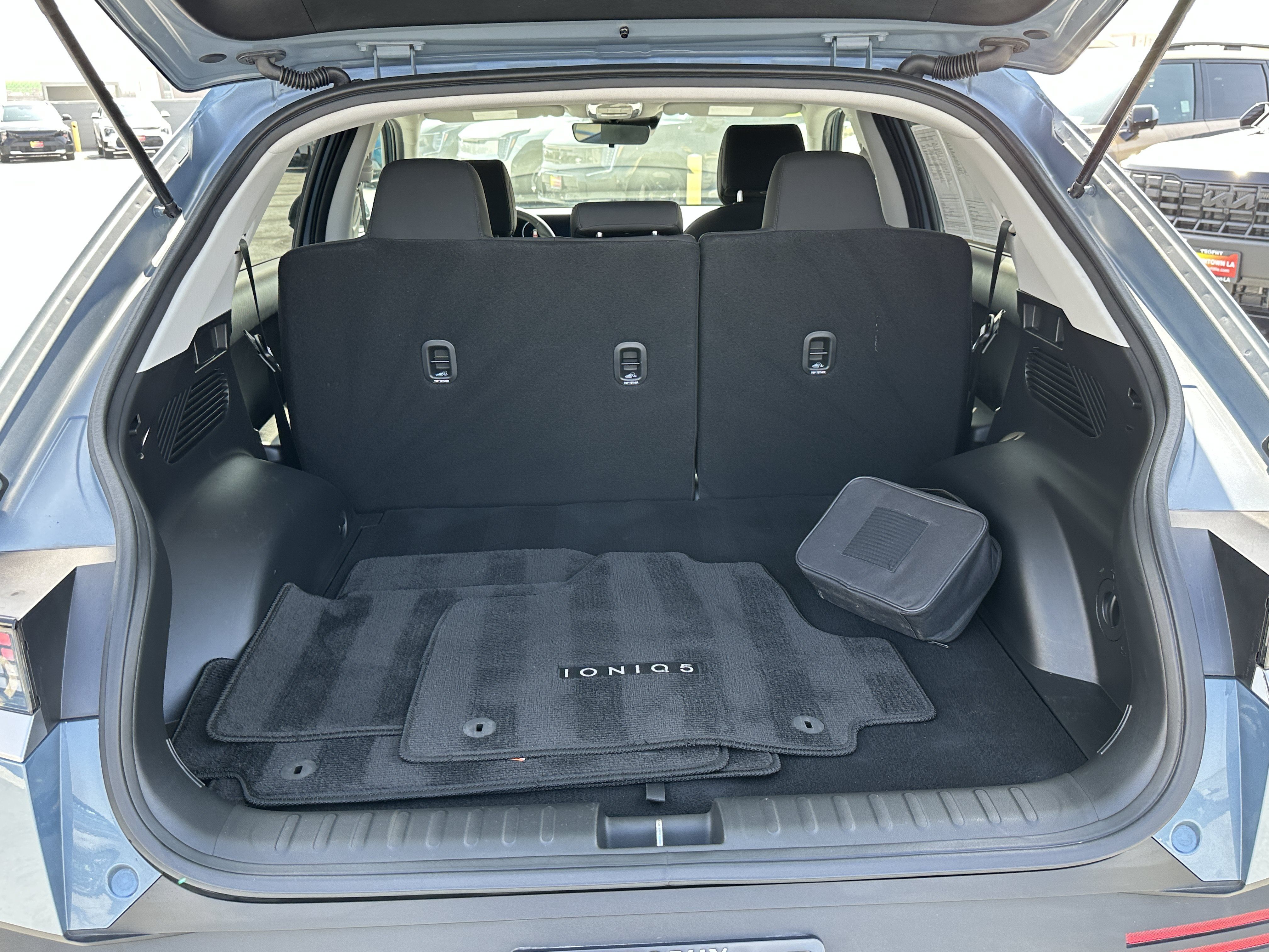 Used 2025 Hyundai Ioniq 5 SE RWD image 21