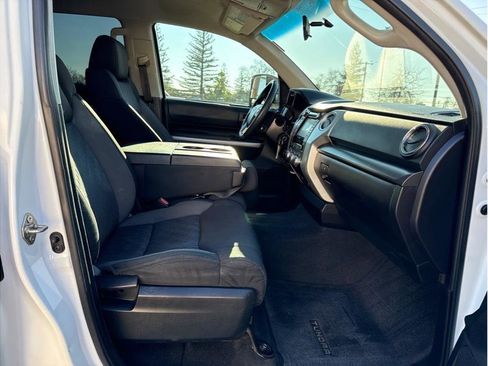 Used 2014 Toyota Tundra SR5 image 22