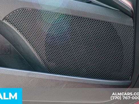 Used 2025 Toyota Camry SE image 51