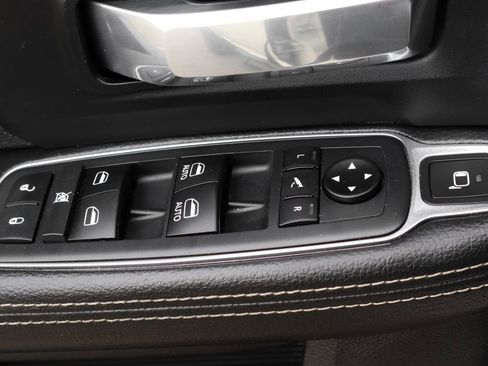 Used 2021 RAM 2500 Laramie w/ Night Edition AWD/4WD image 19