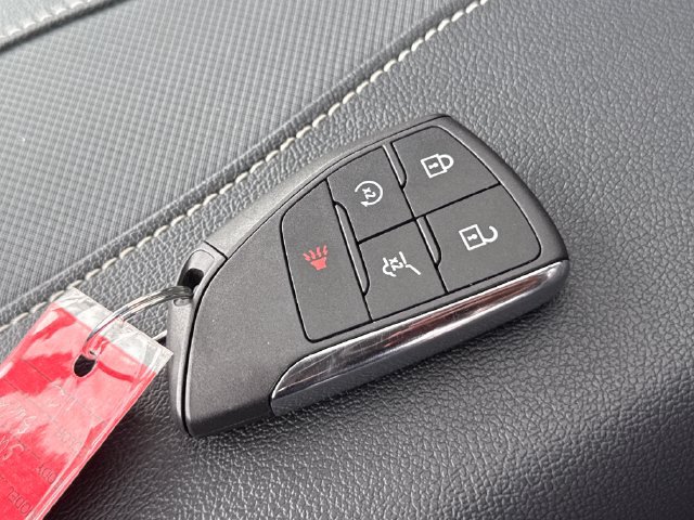 Used 2024 Chevrolet Traverse RS AWD/4WD image 29