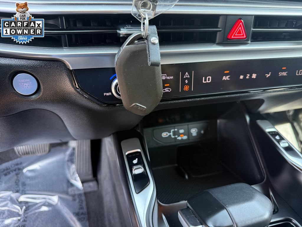Certified 2024 Kia Sorento S AWD/4WD image 29