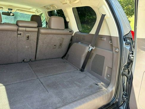 Used 2011 Lexus GX 460 w/ Comfort Plus Pkg AWD/4WD image 35