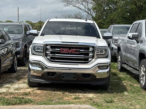 Used 2018 GMC Sierra 1500 SLT image 2
