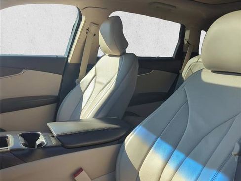 Used 2017 Lincoln MKX Reserve w/ Cargo Utility Package image 11