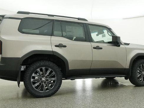 New 2026 Toyota Land Cruiser AWD/4WD image 7