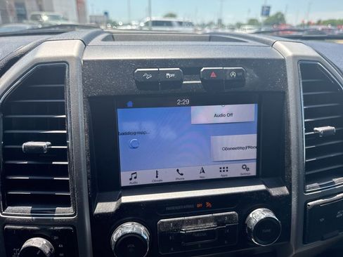 Used 2019 Ford F150 Lariat AWD/4WD image 12