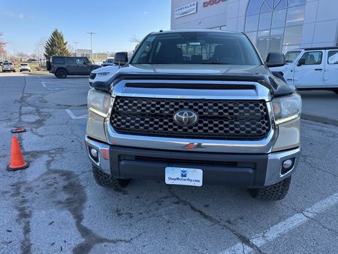 Used 2019 Toyota Tundra SR5 image 6