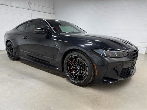 Used 2026 BMW M4 xDrive Competition w/ Executive Package image 3