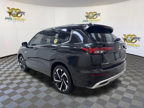 Used 2023 Mitsubishi Outlander SEL AWD/4WD image 7