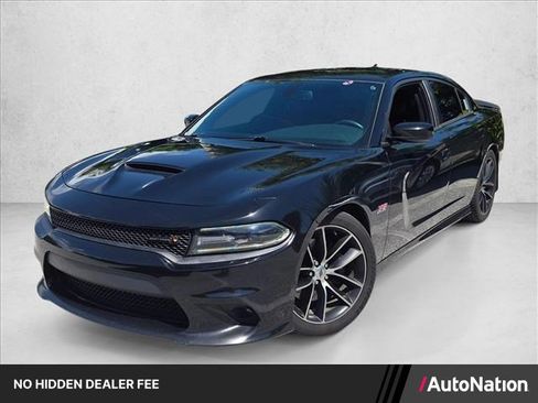 Used 2018 Dodge Charger R/T Scat Pack RWD image 1