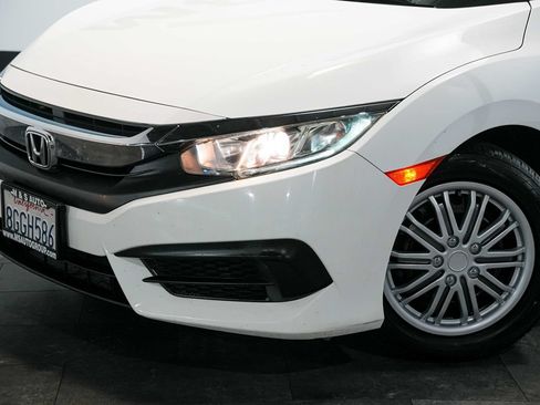 Used 2018 Honda Civic LX image 10