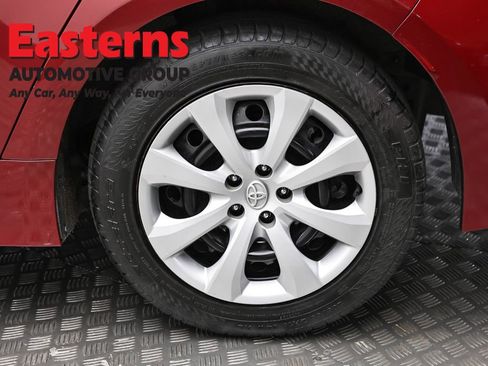 Used 2024 Toyota Corolla LE FWD image 8