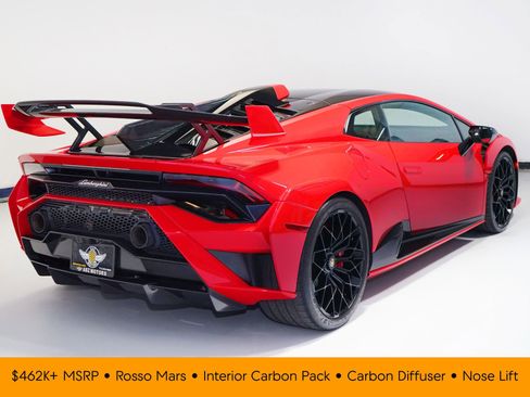 Used 2023 Lamborghini Huracan STO RWD image 6