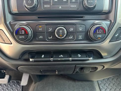 Used 2017 Chevrolet Silverado 1500 LT w/ All Star Edition AWD/4WD image 27