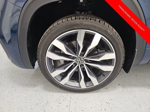 Used 2023 Volkswagen Atlas SEL Premium AWD/4WD image 9
