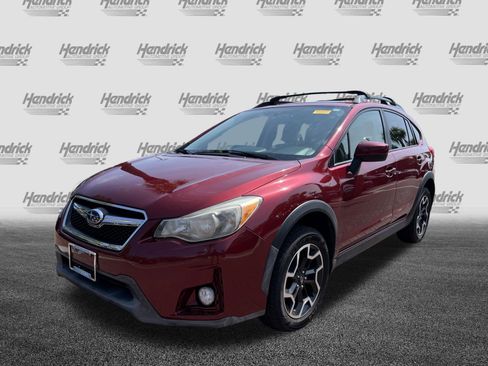 Used 2017 Subaru Crosstrek 2.0i Premium w/ Moonroof Package AWD/4WD image 5
