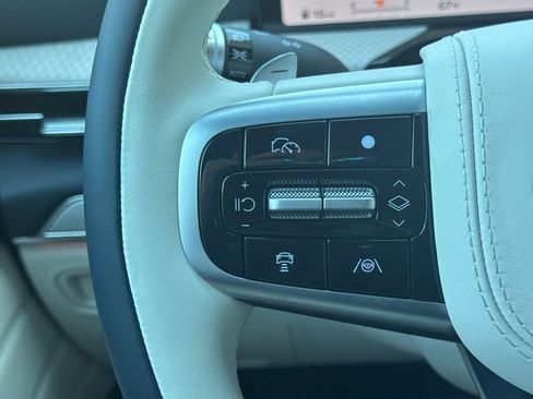 New 2025 Genesis GV80 3.5T Prestige image 31