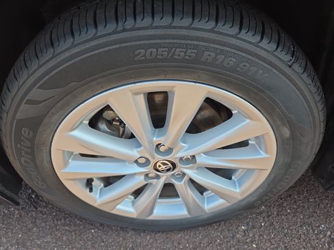 Certified 2026 Toyota Corolla LE w/ LE Premium Package FWD image 12