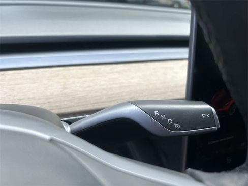 Used 2021 Tesla Model 3 Long Range image 17