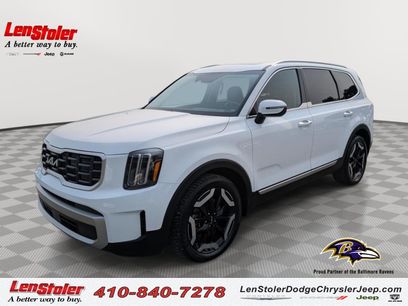 Used 2023 Kia Telluride S w/ S Sunroof Package