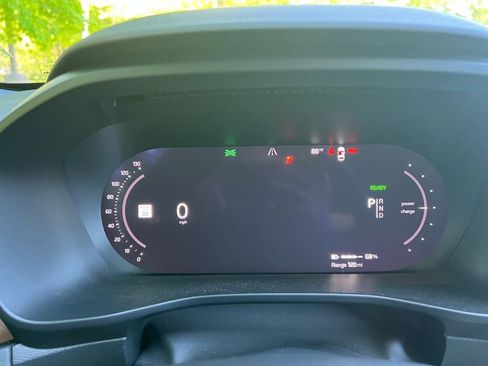 Certified 2023 Volvo XC40 Recharge Ultimate AWD/4WD image 14