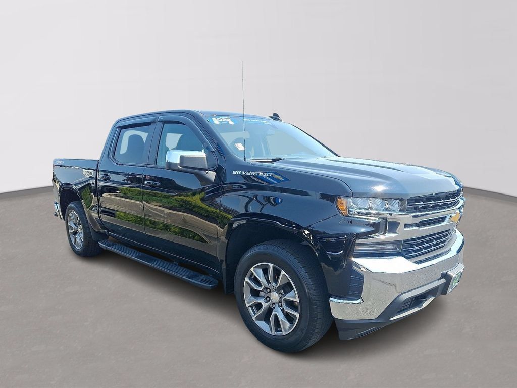 Certified 2022 Chevrolet Silverado 1500 LT AWD/4WD image 3