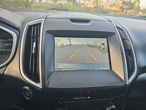 Used 2017 Ford Edge SEL w/ Equipment Group 201A image 16