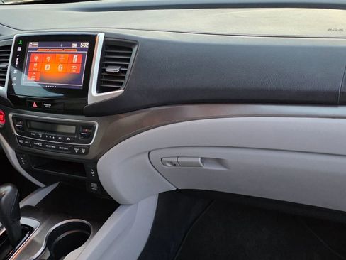Used 2016 Honda Pilot EX-L image 17