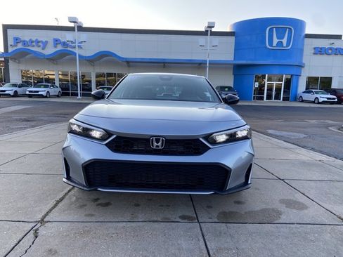 Used 2025 Honda Civic Sport image 3