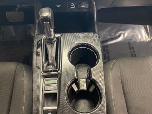 Used 2023 Honda Civic LX image 17