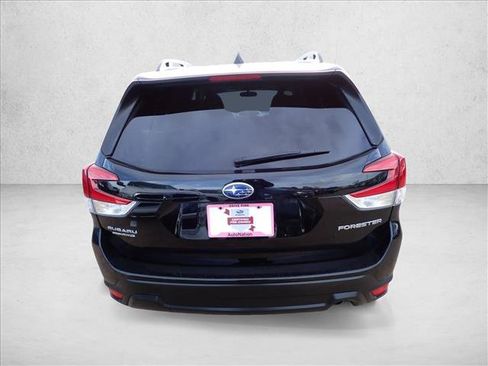 Certified 2023 Subaru Forester Premium image 3