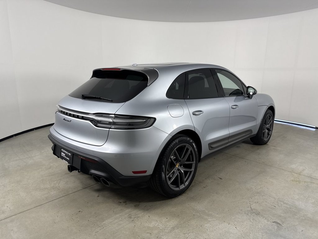 Certified 2026 Porsche Macan Turbo AWD/4WD image 7