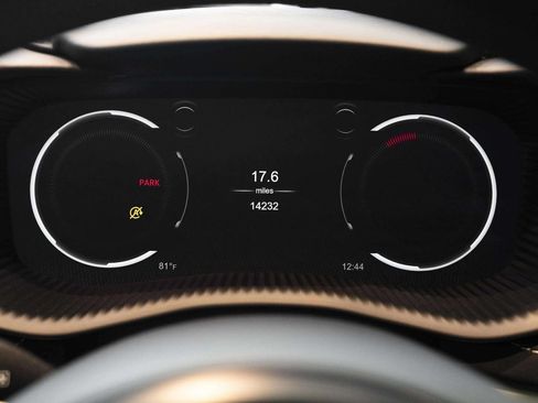 Used 2024 Aston Martin DBX AWD/4WD image 29