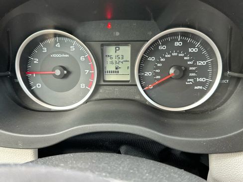 Used 2017 Subaru Forester 2.5i Premium w/ All-Weather Package AWD/4WD image 7