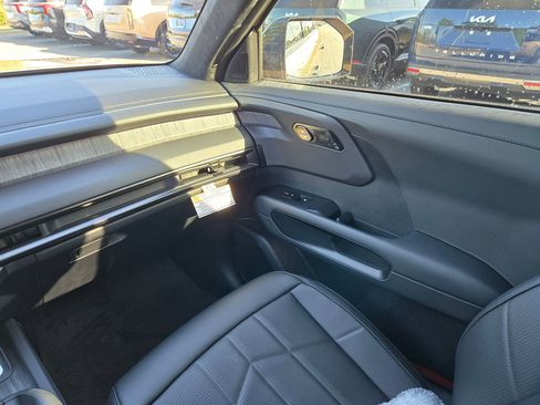 New 2027 Kia Telluride SX Prestige X-Line image 11