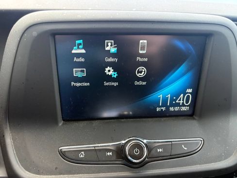 Used 2018 Chevrolet Camaro LT RWD image 7