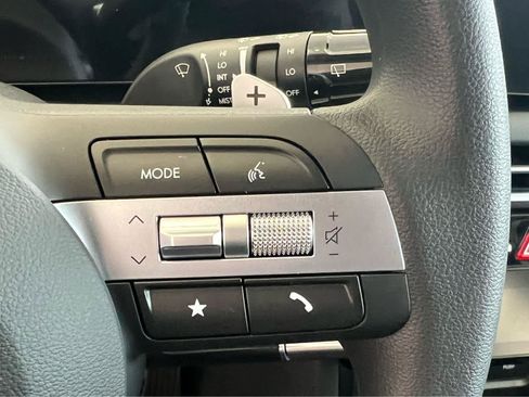 New 2026 Hyundai Tucson Blue SE AWD/4WD image 32