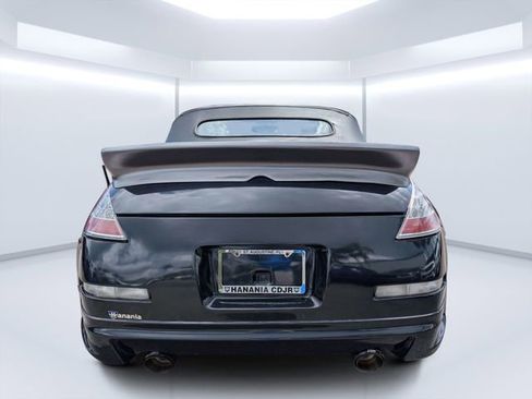 Used 2008 Nissan 350Z Touring RWD image 4