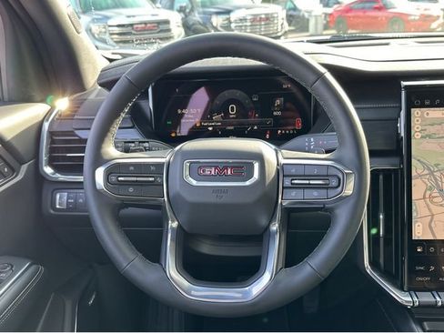 New 2026 GMC Acadia Elevation w/ Elevation Premium Package FWD image 17